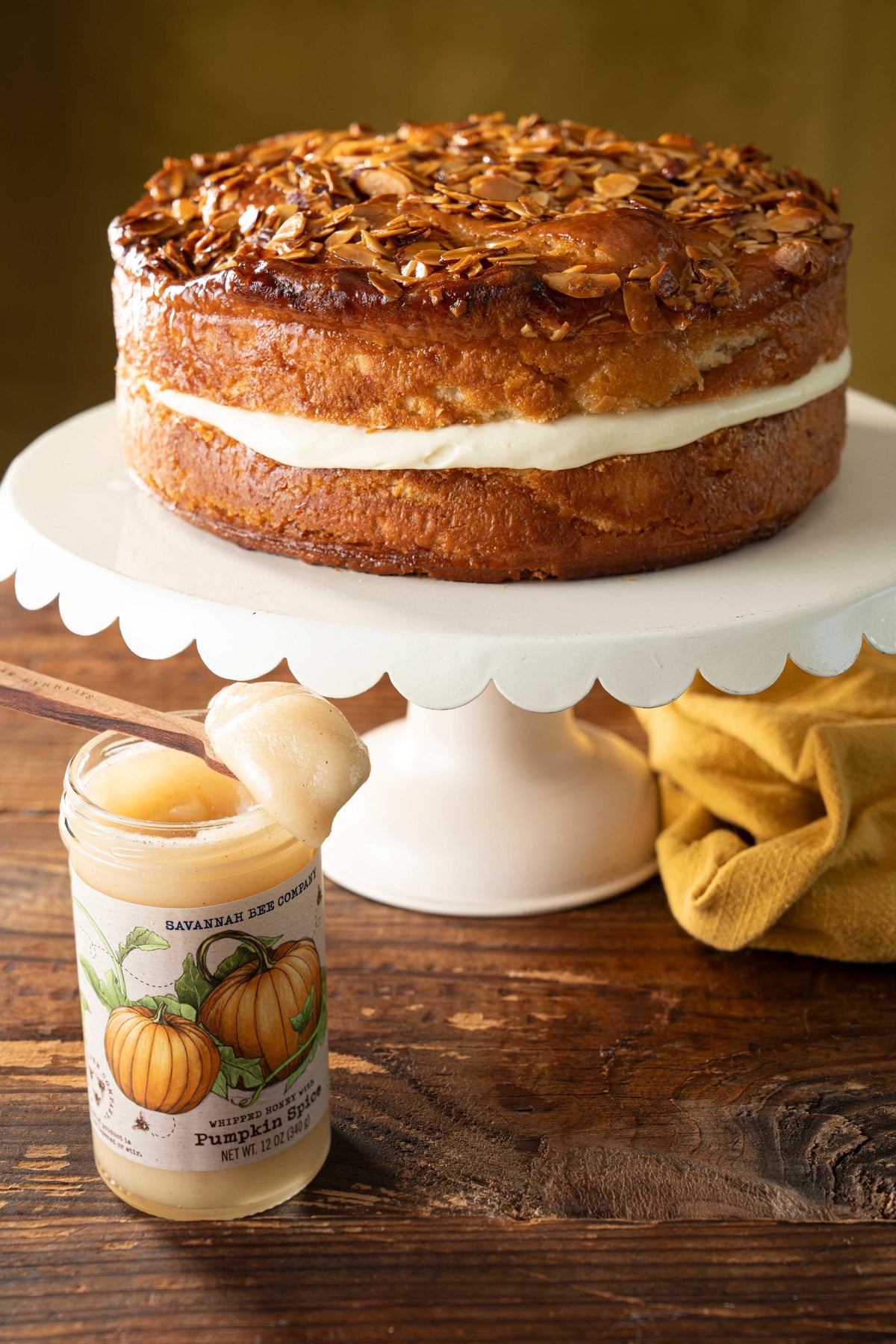 Bee Sting Cake