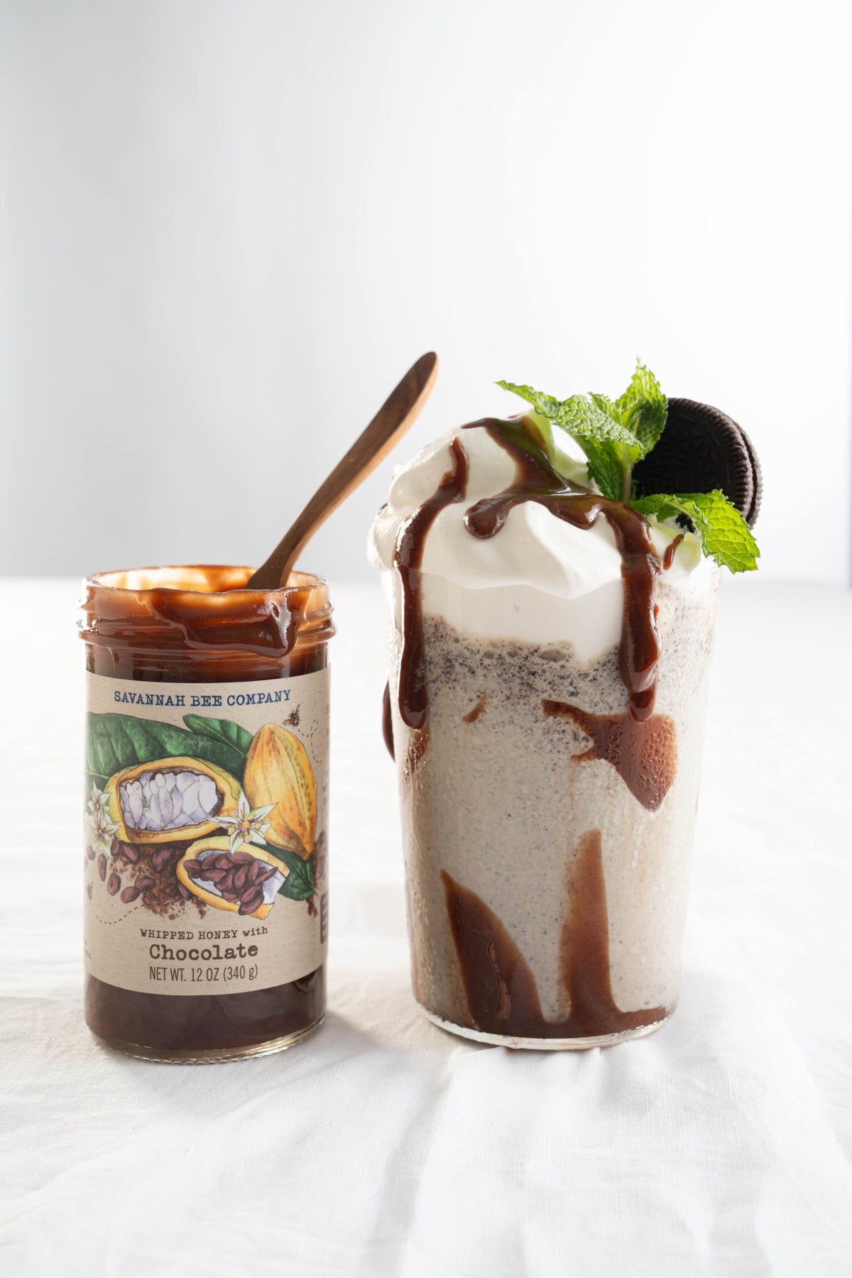 Minty Cookies and Cream Milkshake